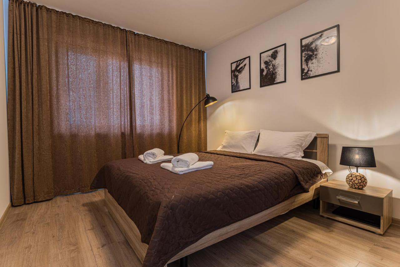 Coresi Modern Apartment Brasov Luaran gambar