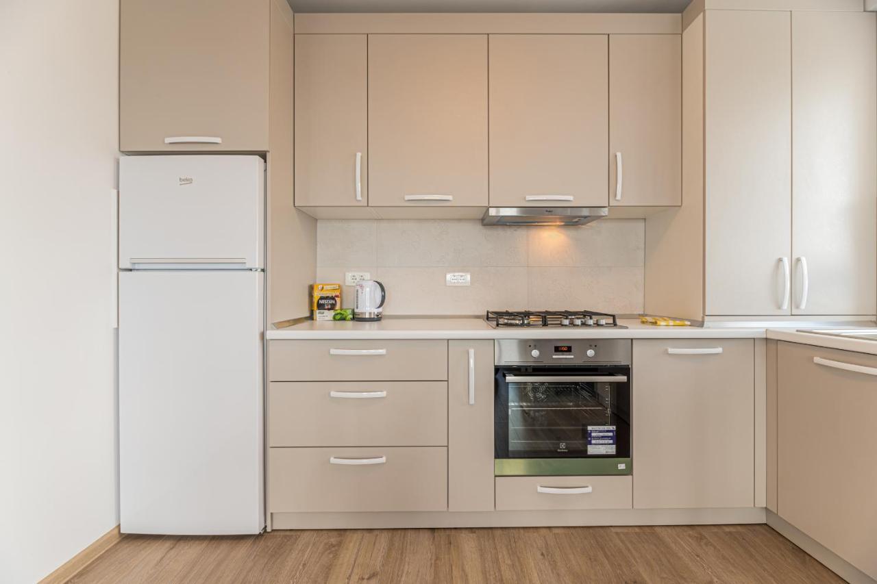 Coresi Modern Apartment Brasov Luaran gambar